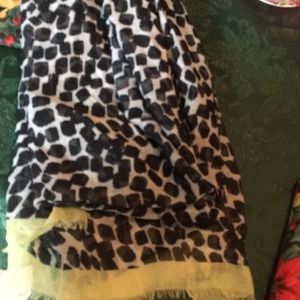 Cotton on cheetah scarf